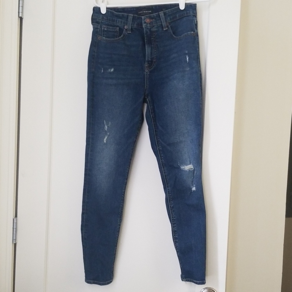 High waisted jean